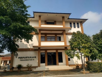 Gedung J