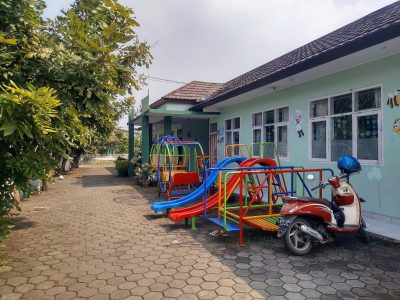 Gedung H, foto 1