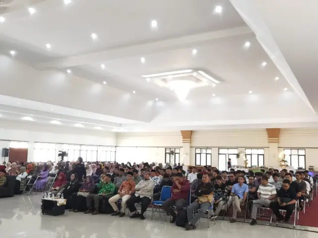 Hadirin Acara Halal Bihalal Civitas Akademika IKIP Siliwangi bersama ICMI ORDA Kota Cimahi